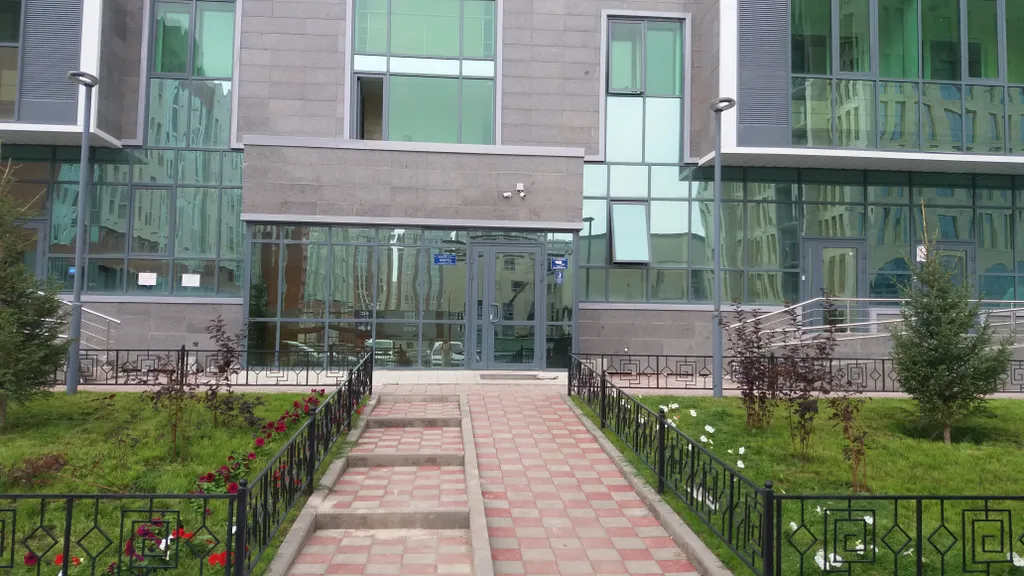 Комфортная квартира возле ботанического сада