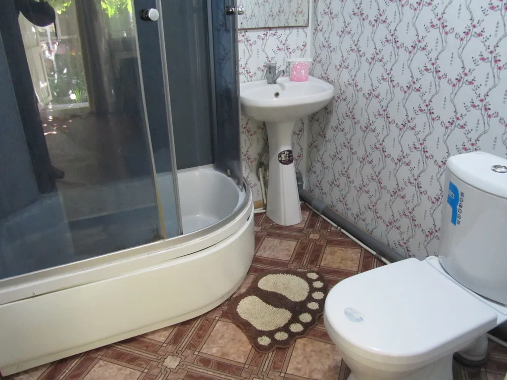 Коттедж Домик у моря — Ейск