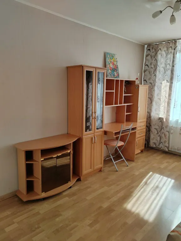 Квартира Чистая и светлая квартира с большими окнами и балконом — Санкт-Петербург
