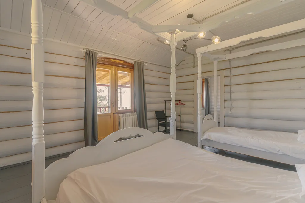 7-комнатный Дом