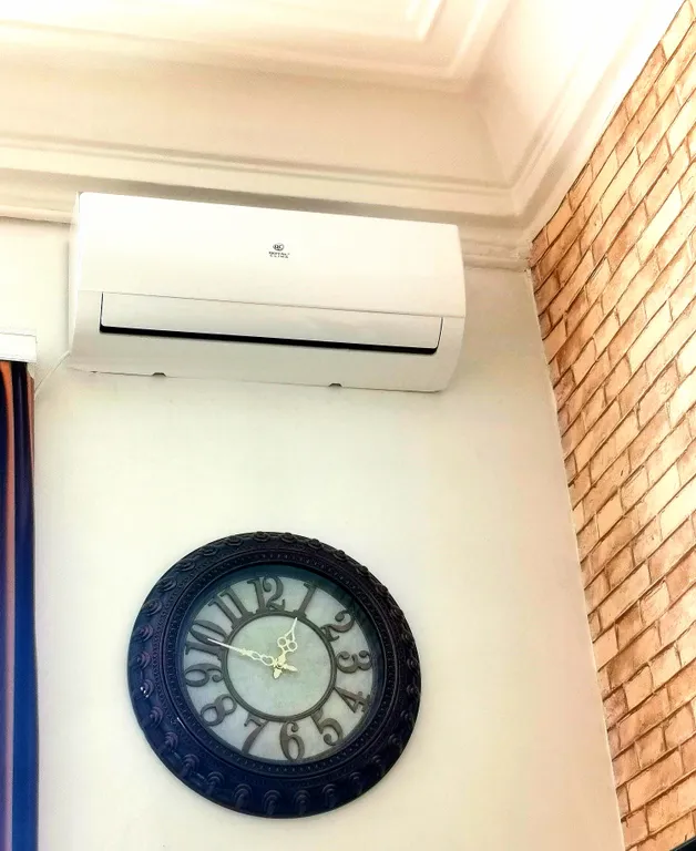 Уютная студия с видом на Золотой мост