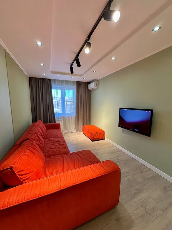 Уютная двухкомнатная квартира в центре города — аренда посуточно в Красноярск