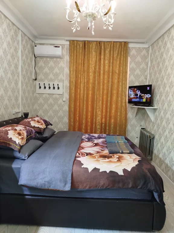 Уютная студия 10 минут от ж/д вокзала со своим входом и своей верандой