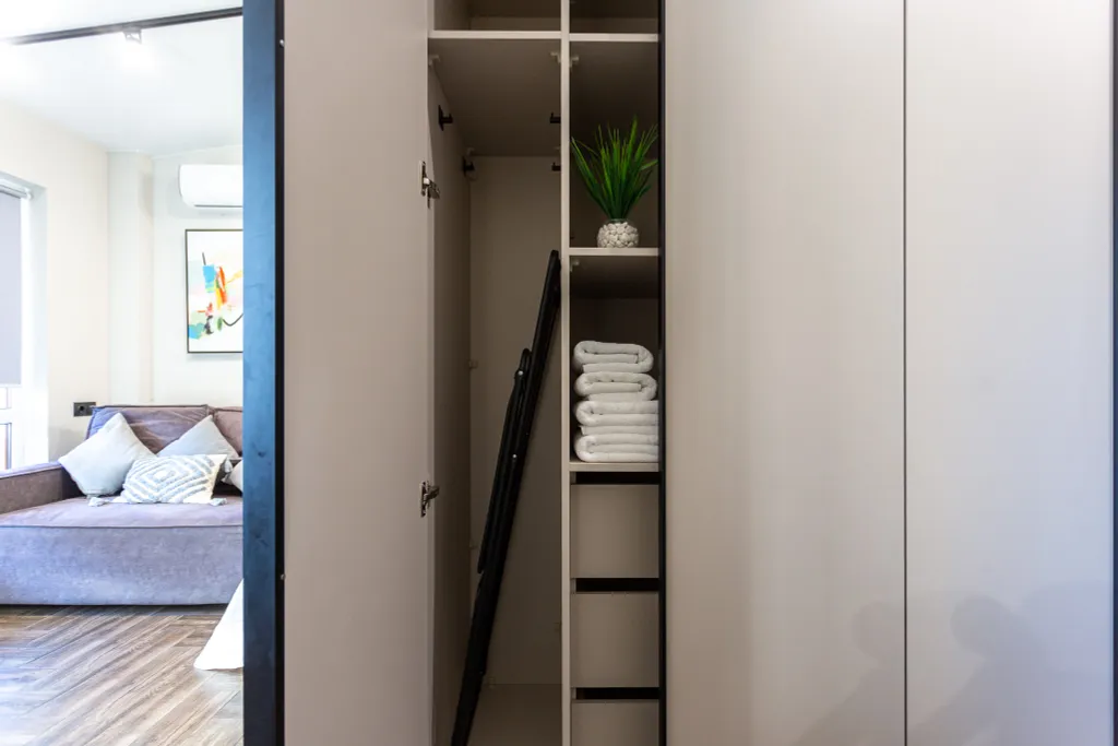 Стильная студия Кватро 152 с террасой и кофемашиной