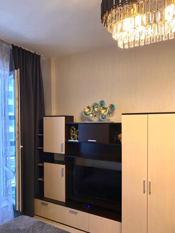 Luxury studio