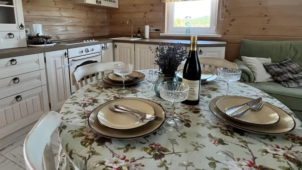 Уютная дача с видом на горы