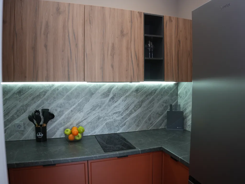 Стильная, современная квартира на набережной реки Волги