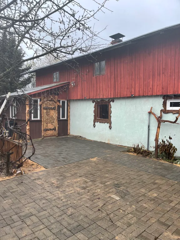 Уютный деревенский домик с русской баней возле берега озера