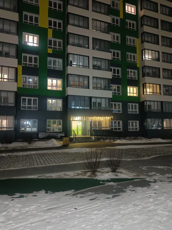 Уютная квартира в новом доме недалеко от метро