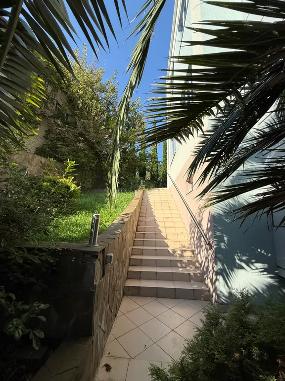 Вилла у моря