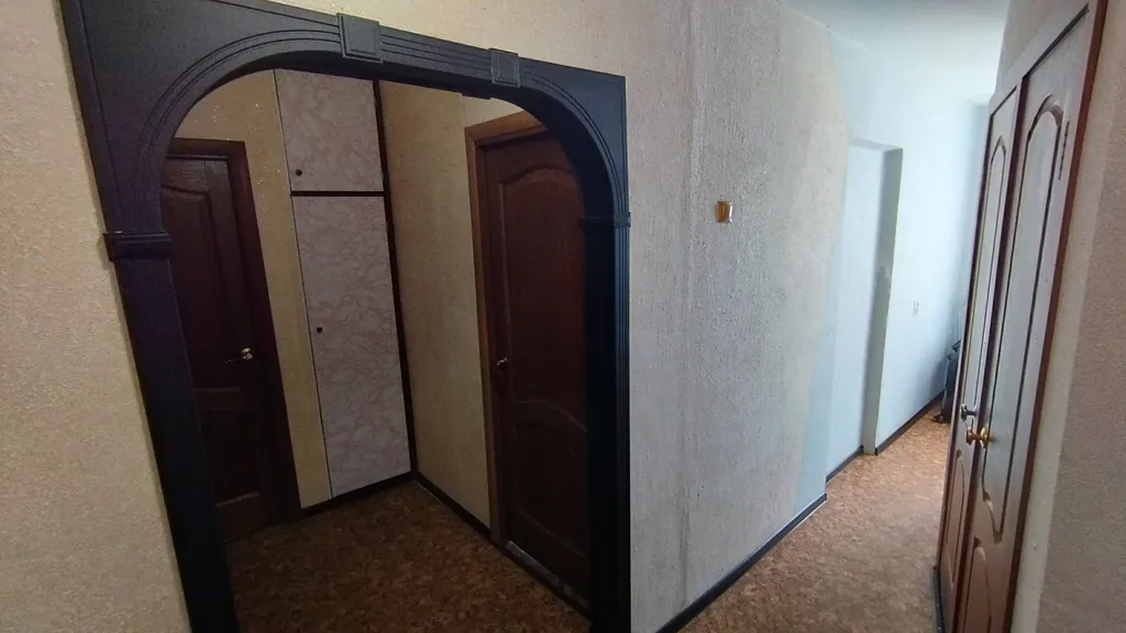 Четырехкомнатная квартира в тихом районе