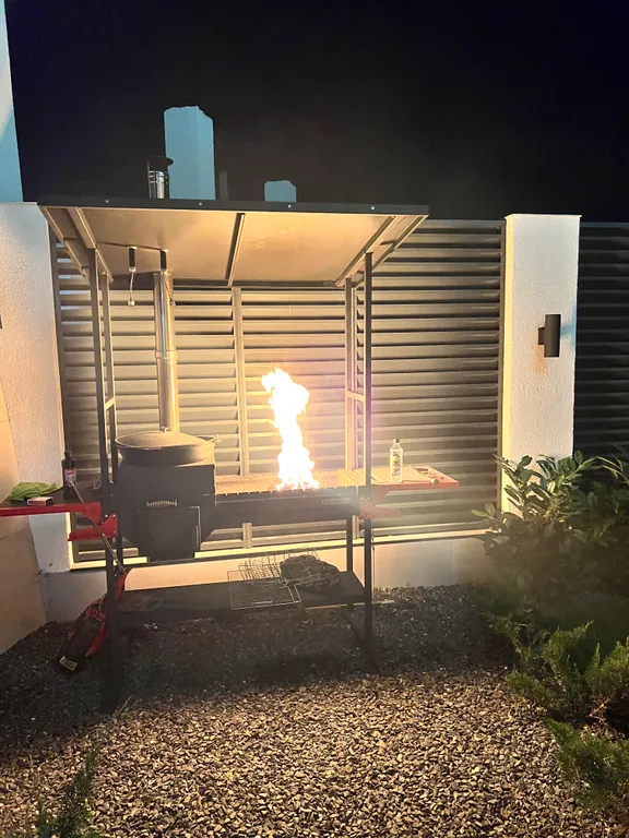 Дом с бассейном и сауной