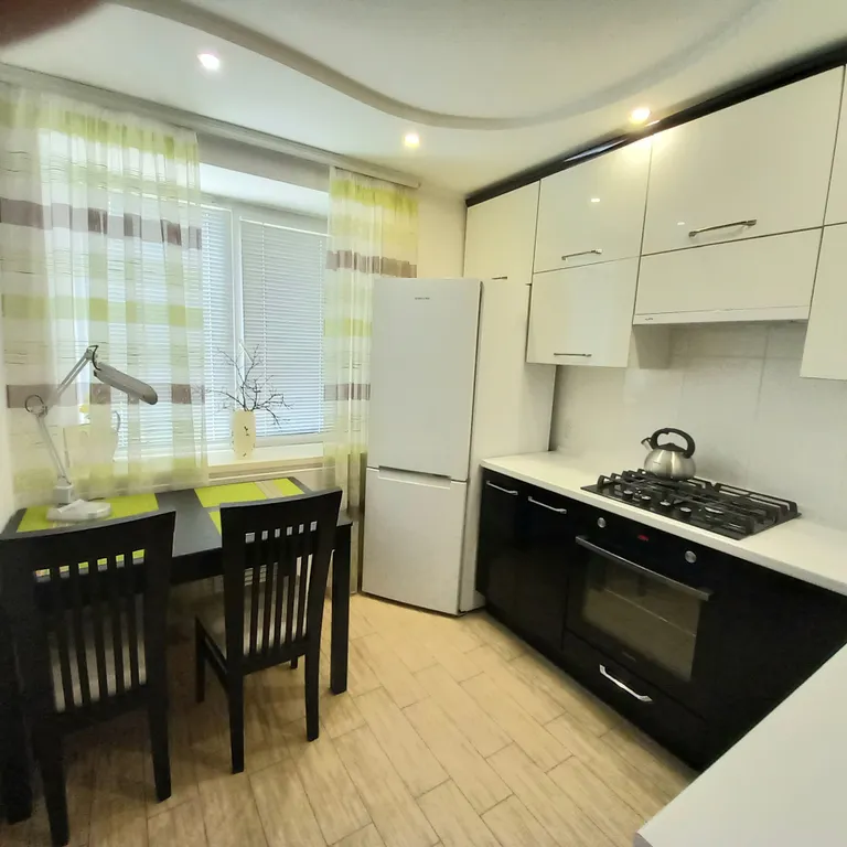 3-х комнатная квартира в центре Мелитополя