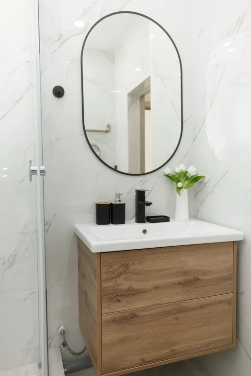 Стильная квартира в новостройке с видом на парк и море