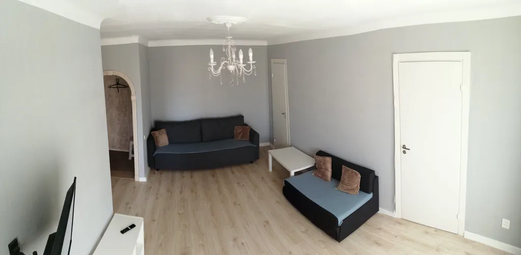 Уютная двухкомнатная квартира в центре Пскова — аренда посуточно в Псков