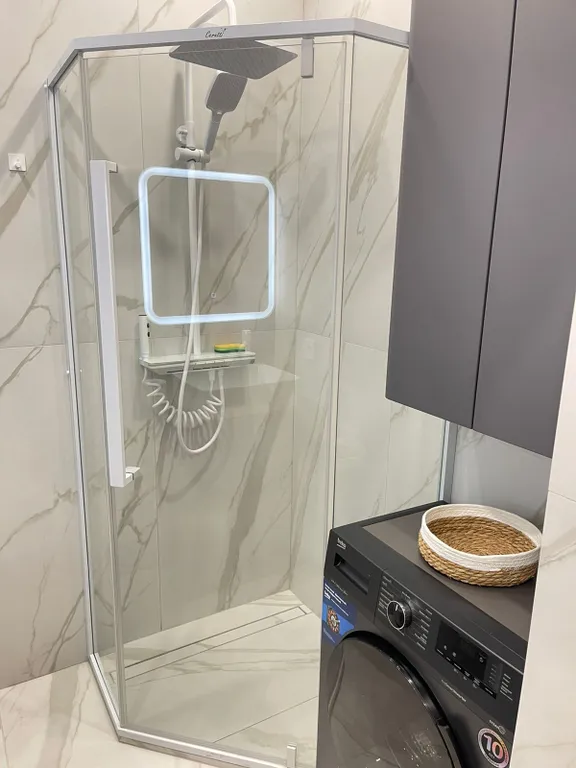 Уютная квартира в центре с балконом и видом на горы