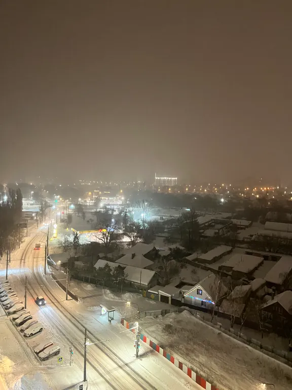 Уютная квартира возле центрального пляжа реки Волга