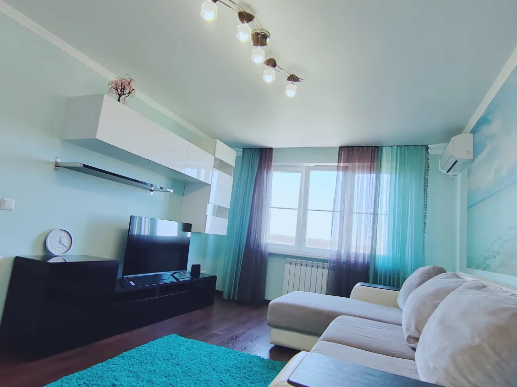 Комфортная квартира с хорошим ремонтом и мебелью