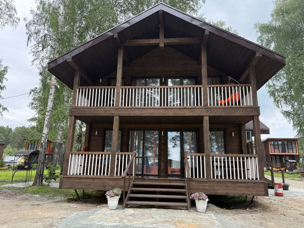 Коттедж Комфортный дом на компанию с видом на озеро Тургояк — аренда посуточно в Миасс