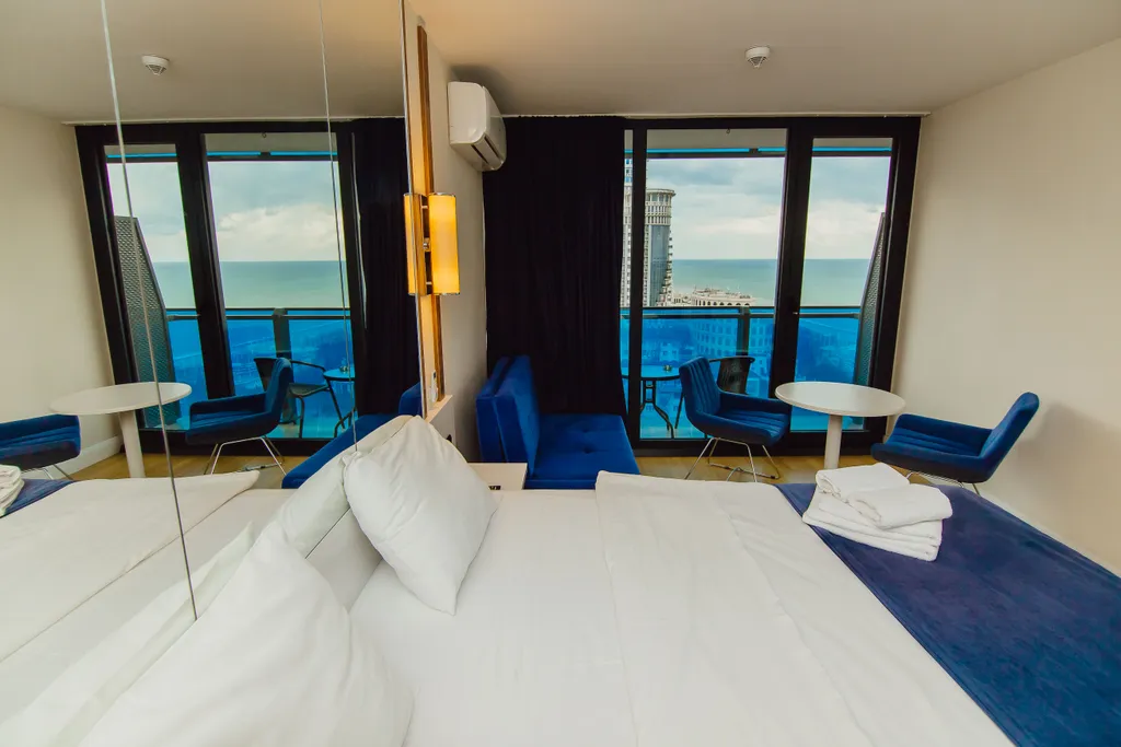 Апартамент с видом на море на первой линии