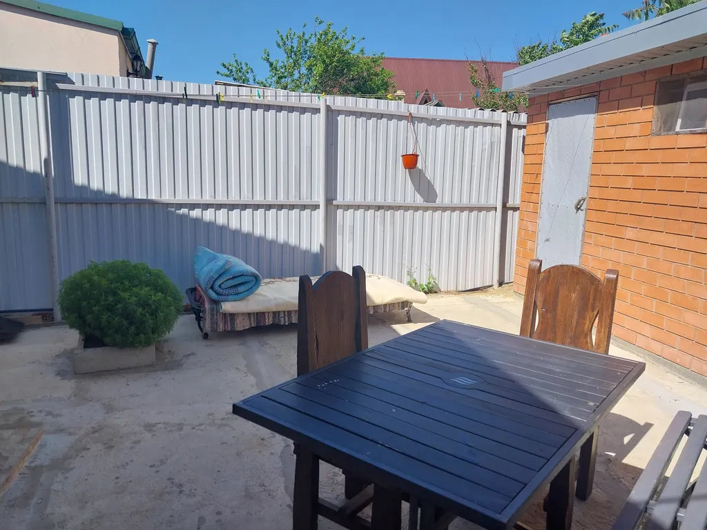 Домик у моря