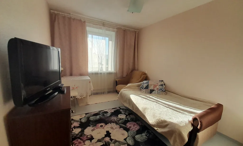 Карелия Сортавала 2 комнатная квартира, wi-fi, парковка, рядом кафе, озеро