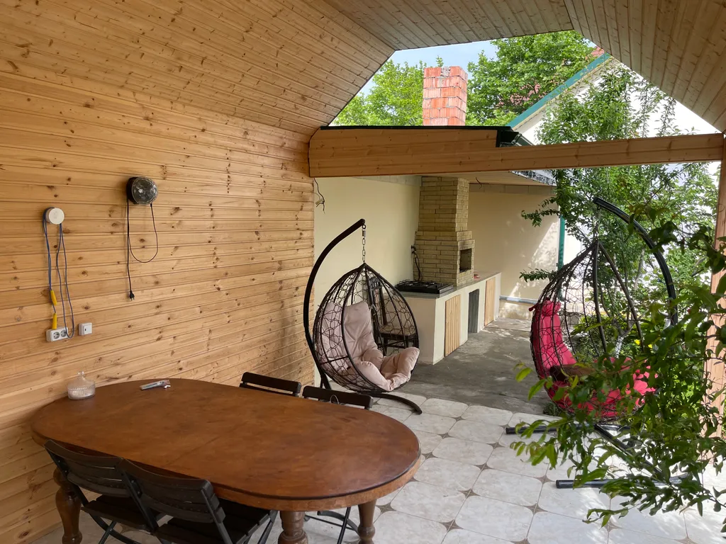 Коттедж Уютный дом у мopя с садом перед домом — Махачкала