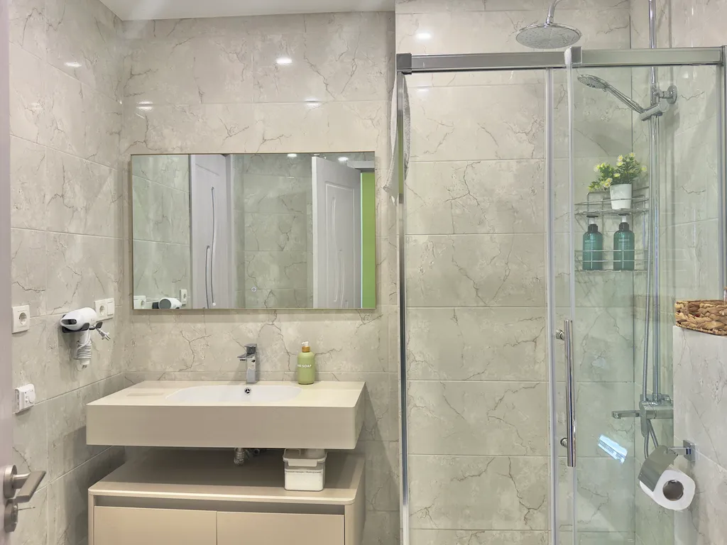 Big apartament on Bagrationi by Mavi Guest