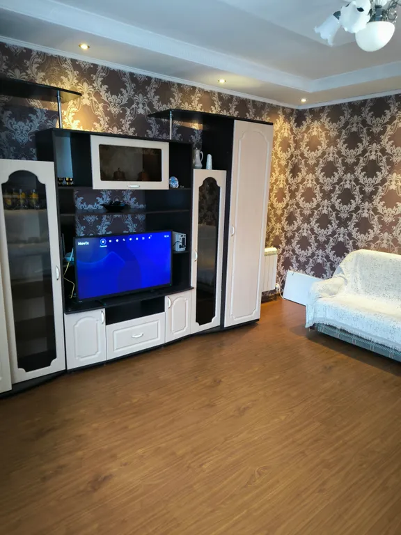 Дом рядом с аэропортом