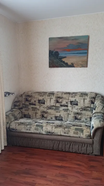 Уютный дом в черте города Осташков на берегу озера Селигер