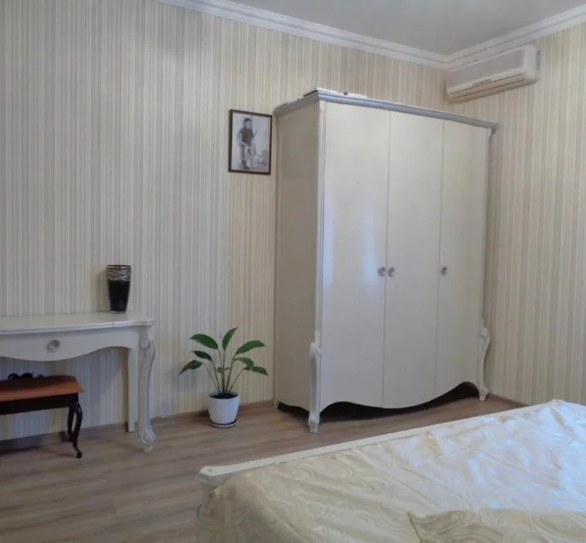 Коттедж 4-комнатный Дом — Геленджик