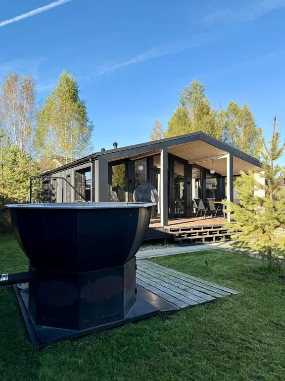 Уютный дом с чаном