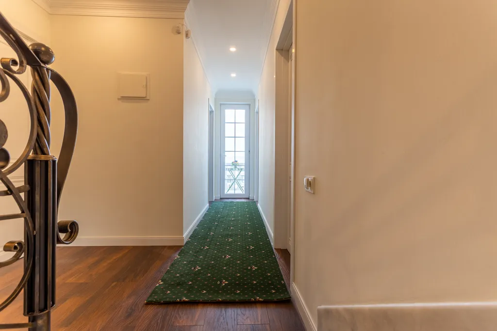 Shindisi Residence, VIP Villa