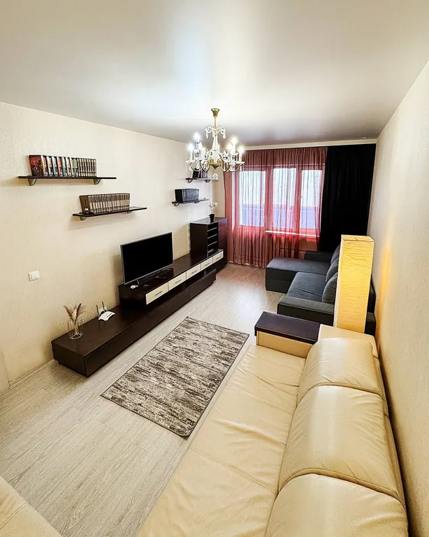 Квартира Квартира Видовая двухкомнатная после Планеты — Красноярск