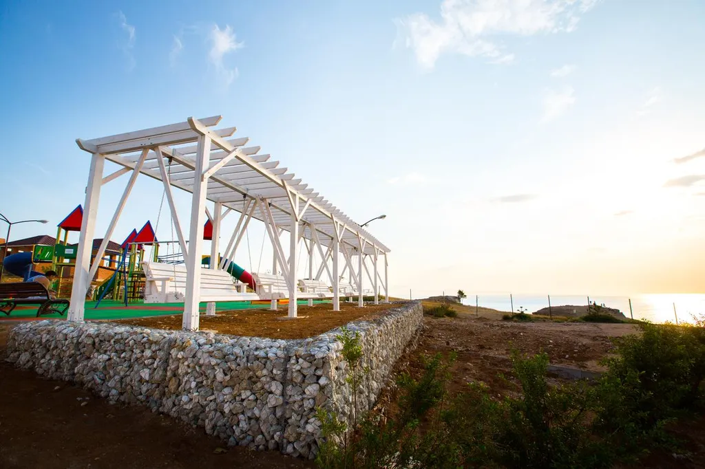 Двухкомнатный апартамент с потрясающим видом на море