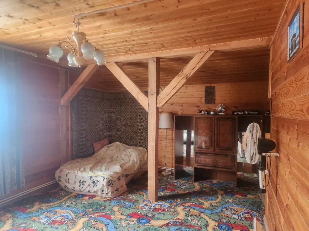 Просторный дом с баней