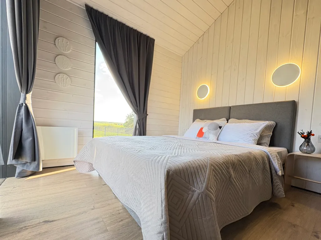 Дом с сауной и купелью в 400 метрах от водохранилища