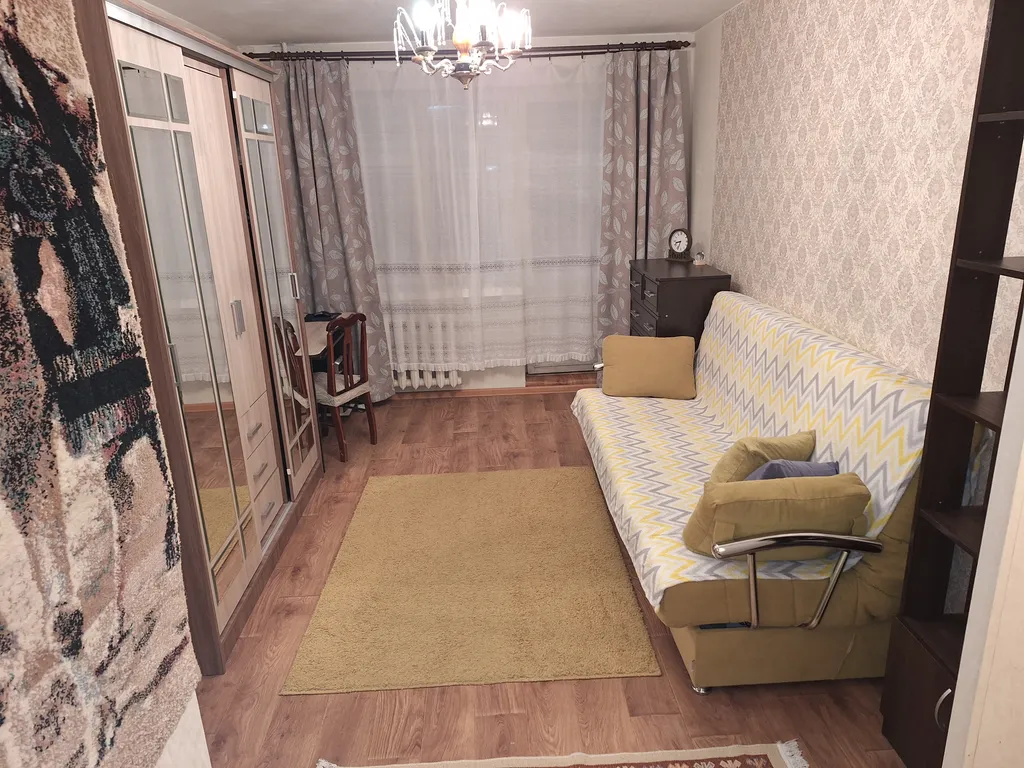 Уютная квартира в центре посёлка