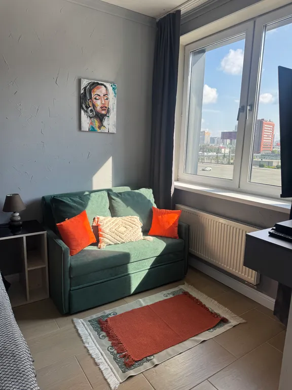 Квартира Уникальная студия с видом на стадион, арт-декором и PlayStation — аренда посуточно в Екатеринбург