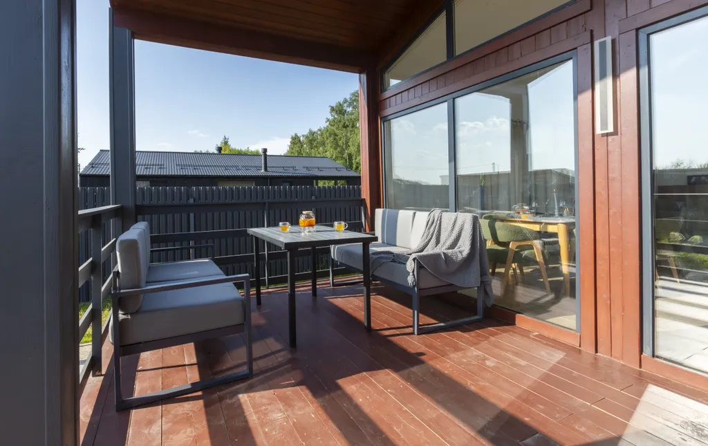 Уютный загородный коттедж с видом на лес