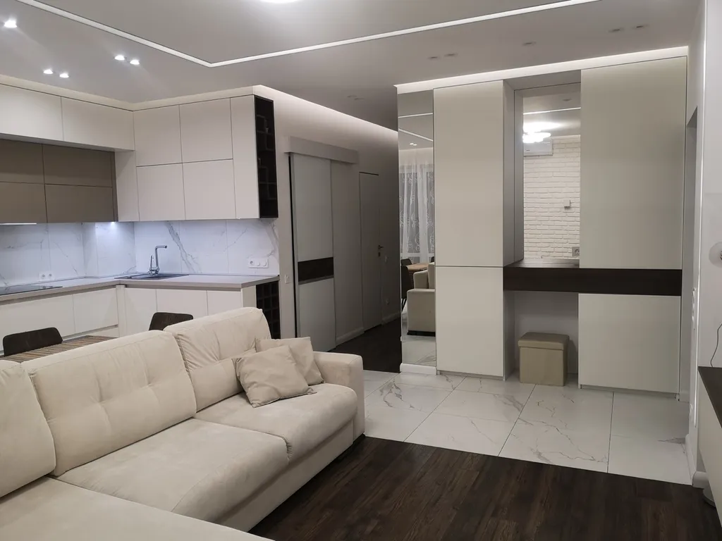 3-комнатная квартира с дизайнерским ремонтом в Маяке Минска