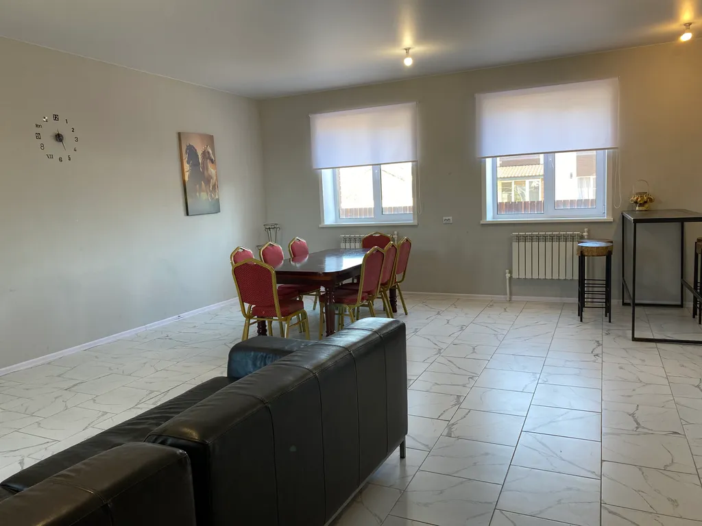 Уютный 2-этажный дом