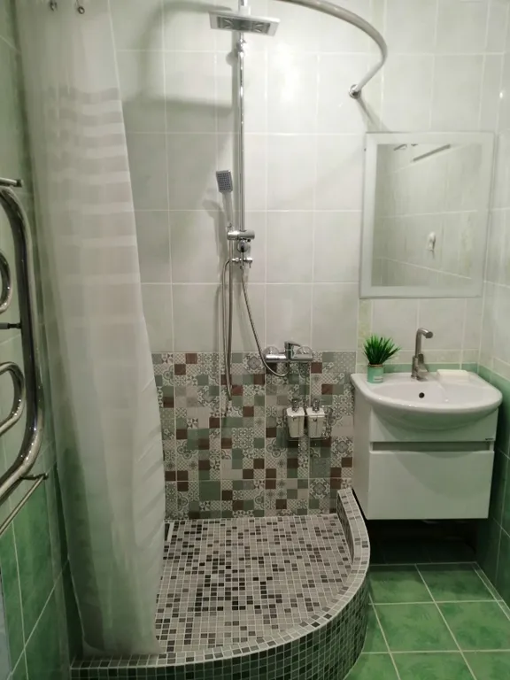 Уютная Зелёная студия в центре Казани