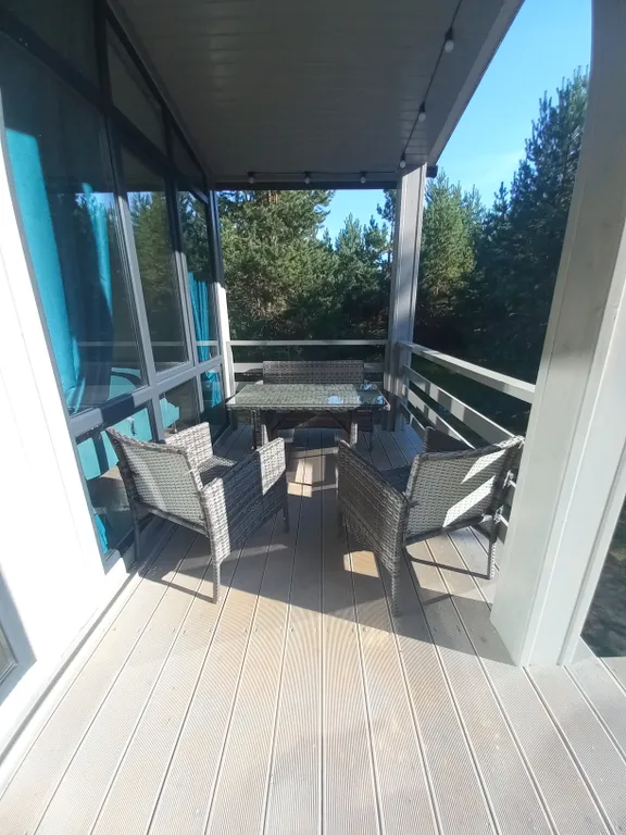 Домик-шале в лесу