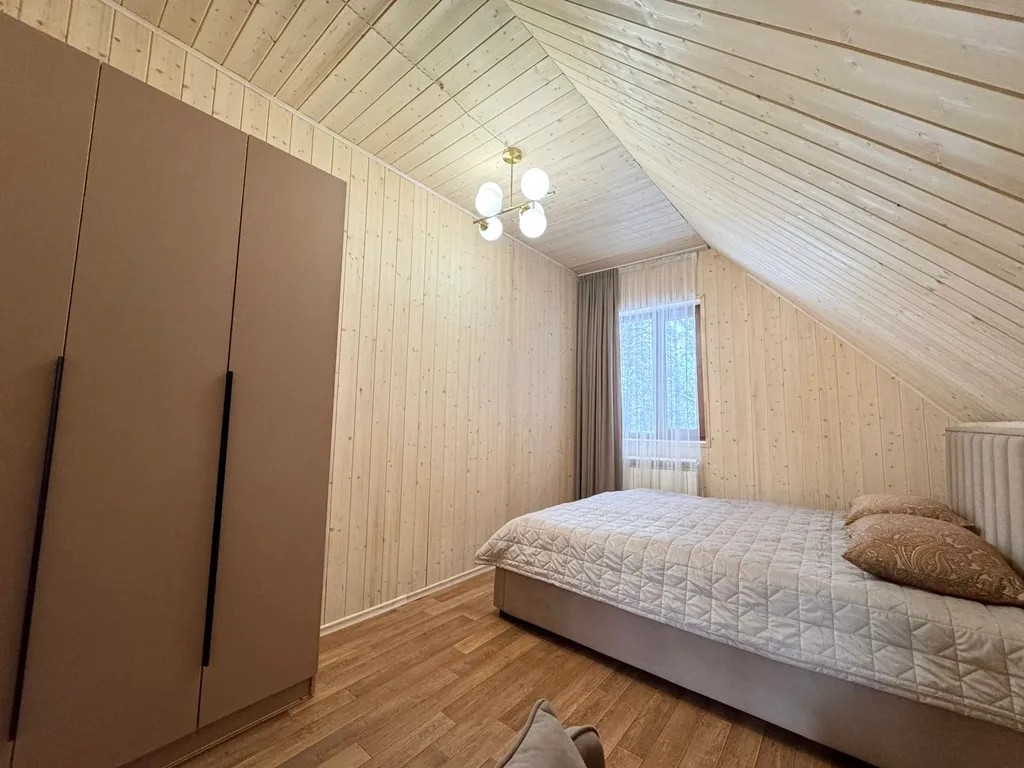 5-комнатный Дом