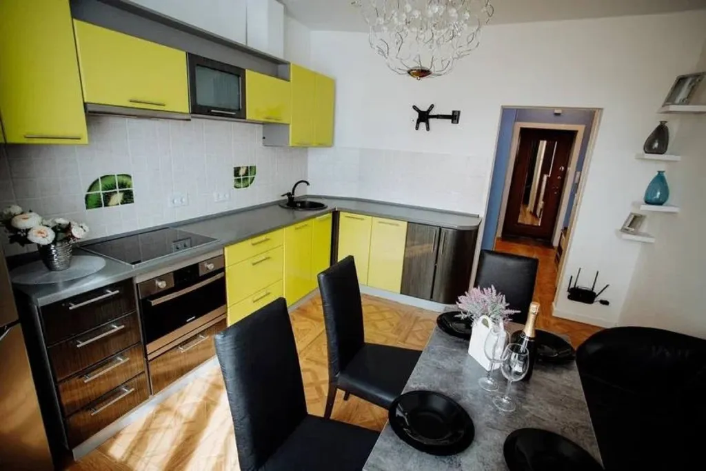 Однокомнатная квартира с дизайнерским ремонтом