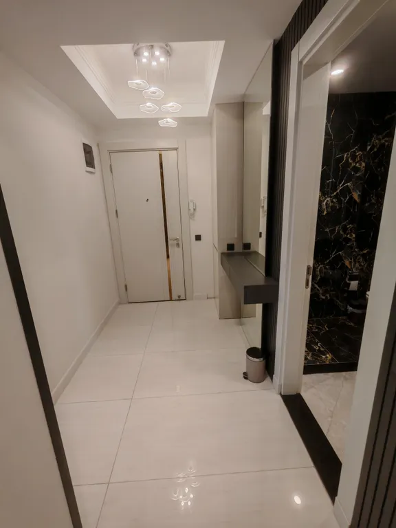 Квартира 1+1 в Azura World c видом на бассейн и аквапарком