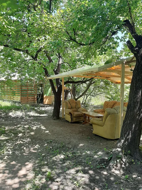 Коттедж Дом в саду Дорголи — Чирката