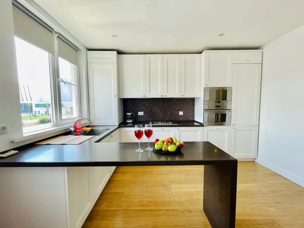 Квартира Квартира Mirror Apartment in Olympic Park — Сириус