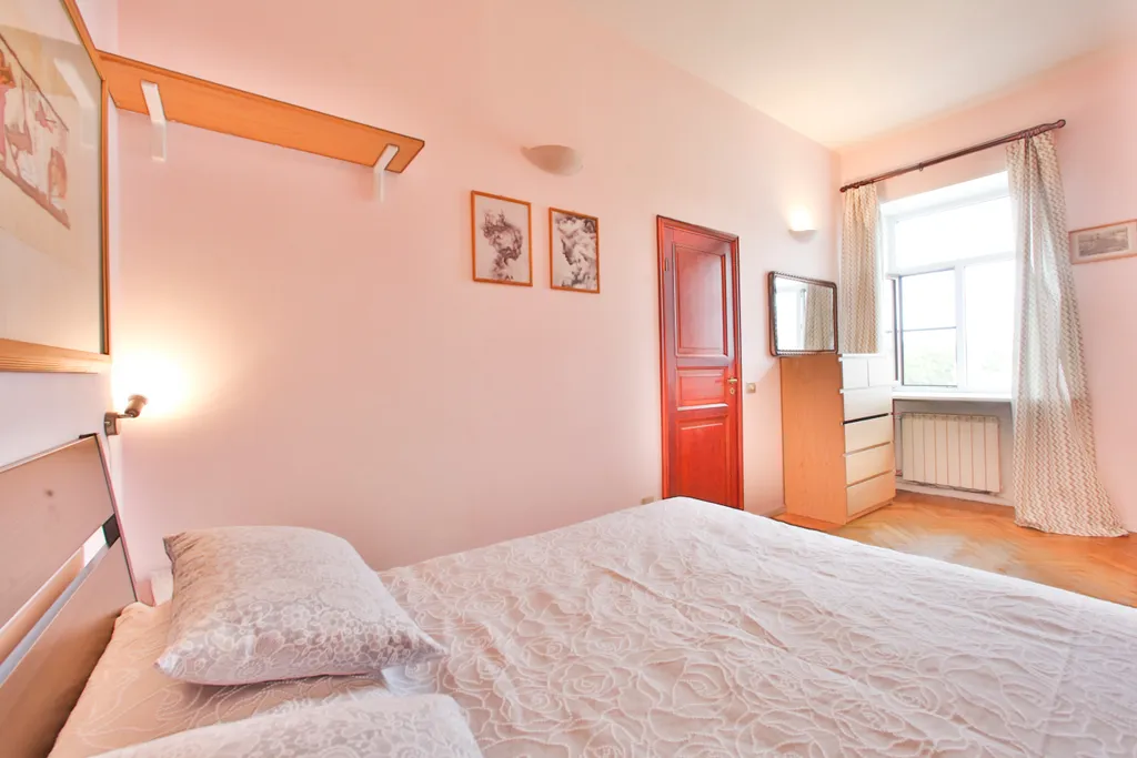 Квартира Квартира с Видом на летний сад на набережной Фонтанки — Санкт-Петербург